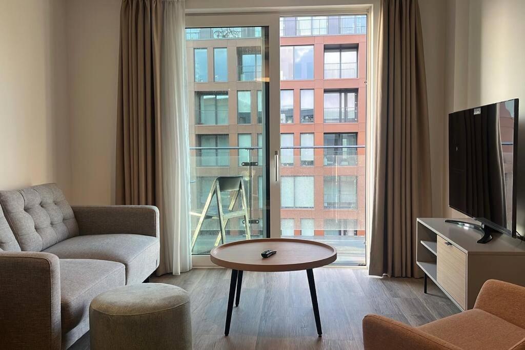 Luxury 2 Bedroom In Apartamento Manchester